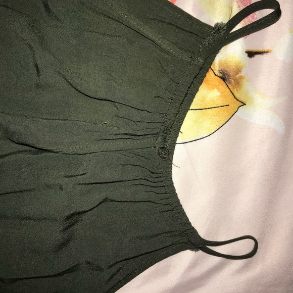 Green romper - Picture 4 of 4